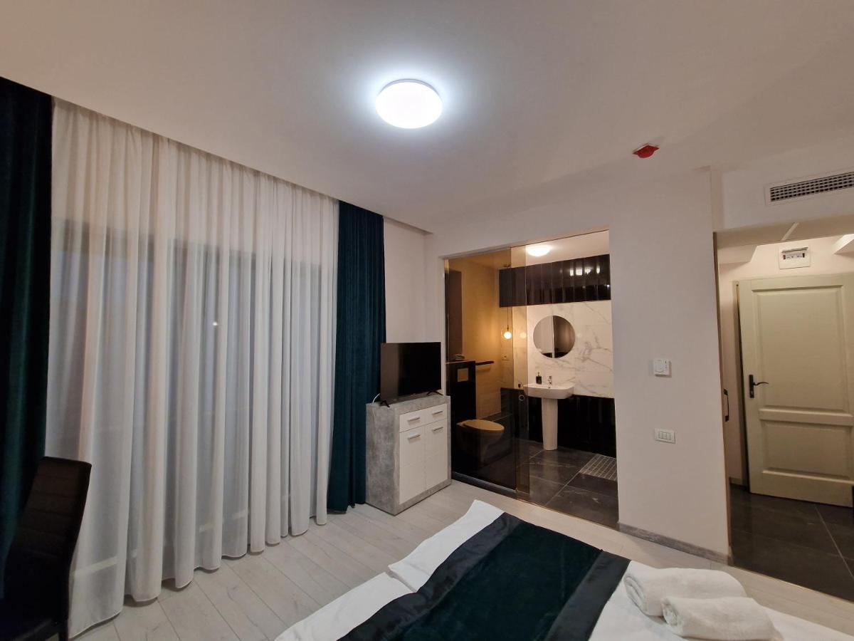 Art'S Luxury Boutique Hotel Oradea Ngoại thất bức ảnh